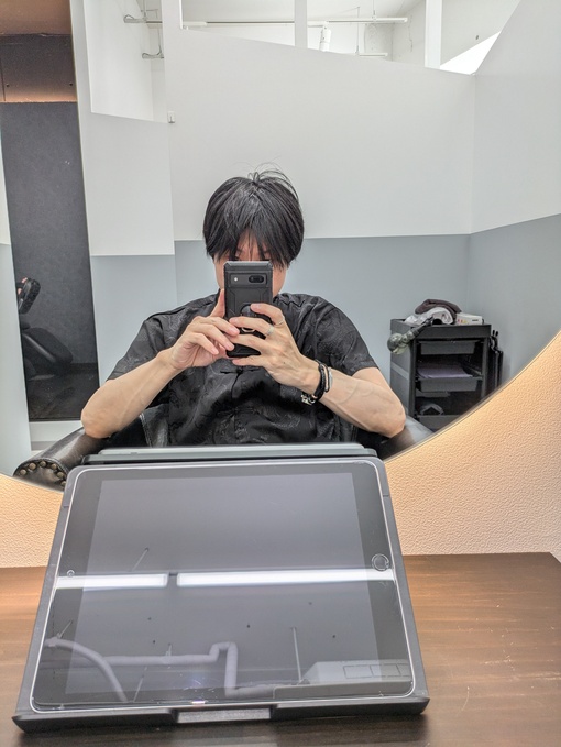 輝星(コウセイ) この前カット行ってきました💇
