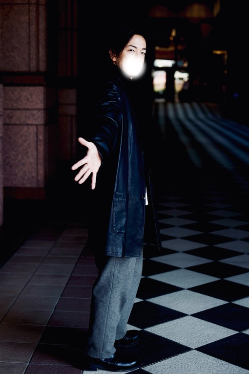 京平(ｷｮｳﾍｲ) 立ち止まって