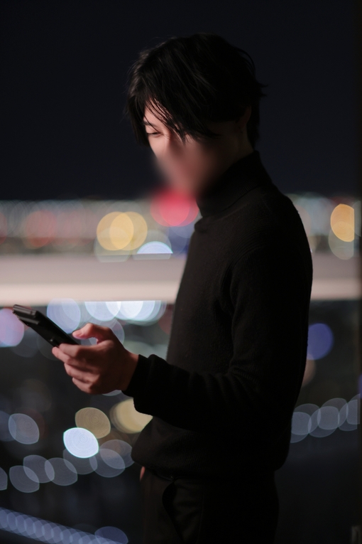 輝星(ｺｳｾｲ) お泊りっていいよね🛋️