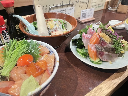 瑛斗 (ｴｲﾄ) 『ご飯会🍣』