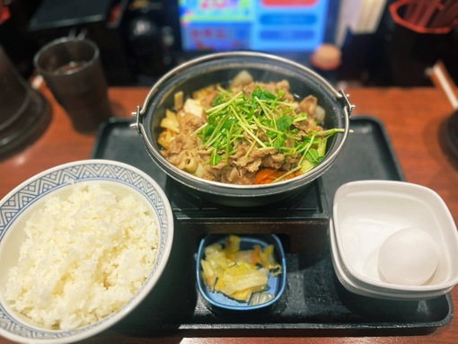 つばさ 吉野家の定食