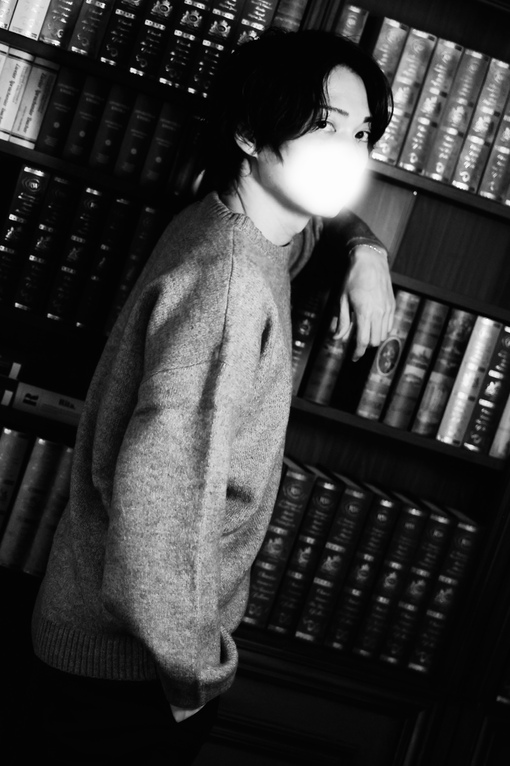 蒼介(ｿｳｽｹ) 四つん這い🫶