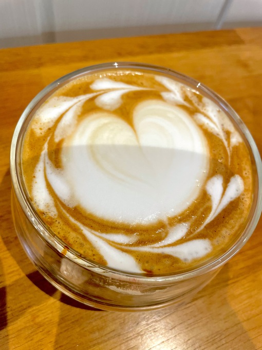 仁(ｼﾞﾝ) ゆきとさん作　カフェラテ