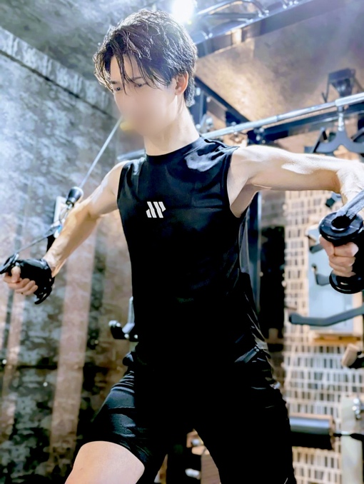 優弦(ﾕﾂﾞﾙ) 初公開の筋トレ写真💪　チームマッチョ合トレ