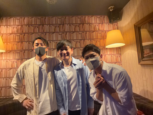 真治(ｼﾝｼﾞ) スナック京平にお邪魔しました。