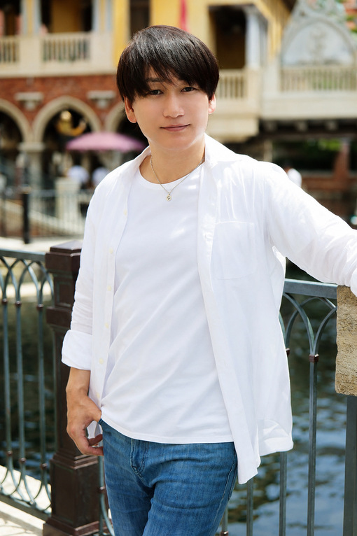 愛之介(ｱｲﾉｽｹ) 大人の余裕は、言葉より伝わる