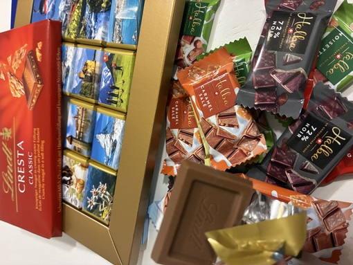 仁(ｼﾞﾝ) たけるさんがスイス🇨🇭