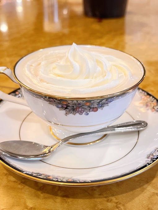佑都(ﾕｳﾄ) 珈琲喫茶伯爵