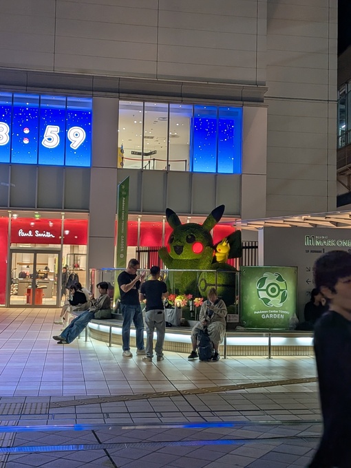 輝星(ｺｳｾｲ) めっちゃ不気味な