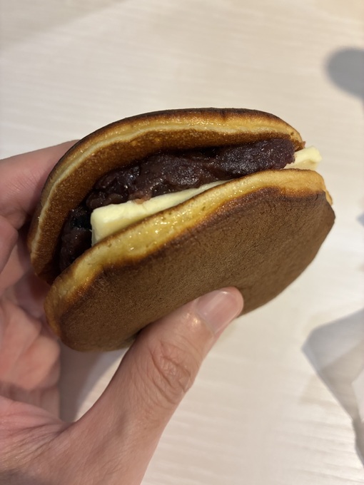 仁(ｼﾞﾝ) ぶっ飛ぶどら焼き🤤