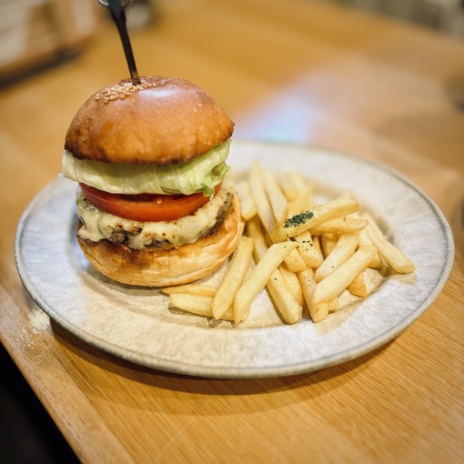 大悟 (ﾀﾞｲｺﾞ) 🍔JFバーガー探訪🍟